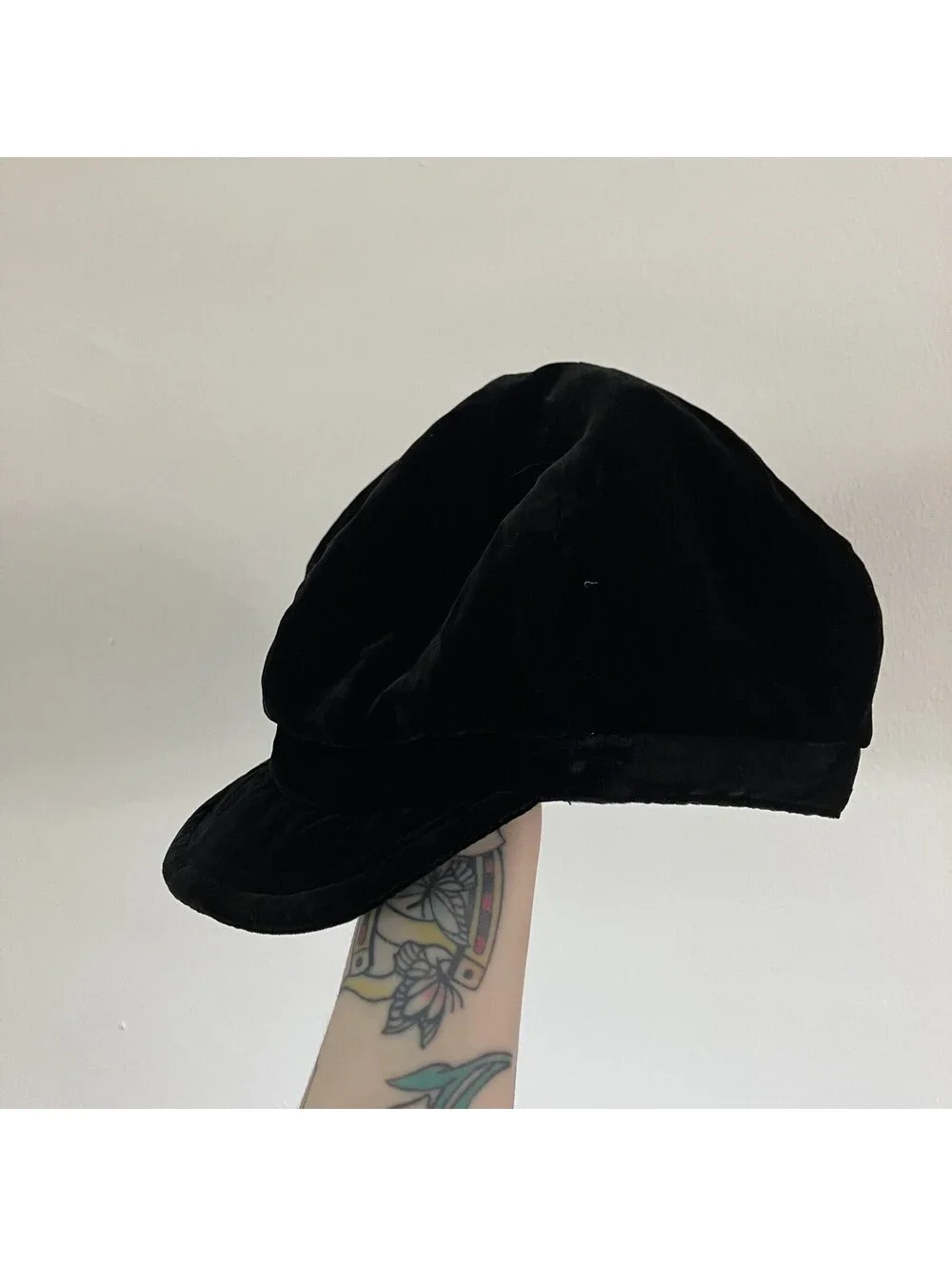 VTG Y2K Liz Claiborne NEWSBOY CABBIE Black Velvet Hat Cap Womens French Villager